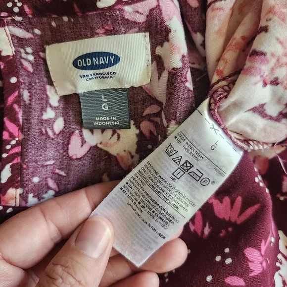 Old Navy Burgundy and Pink Floral Dress - Picture 6 of 6